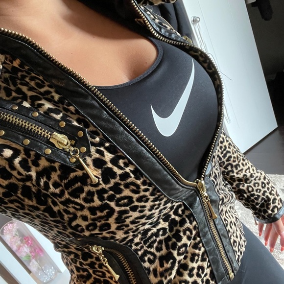 Velvet leopard Jacket - Picture 4 of 7